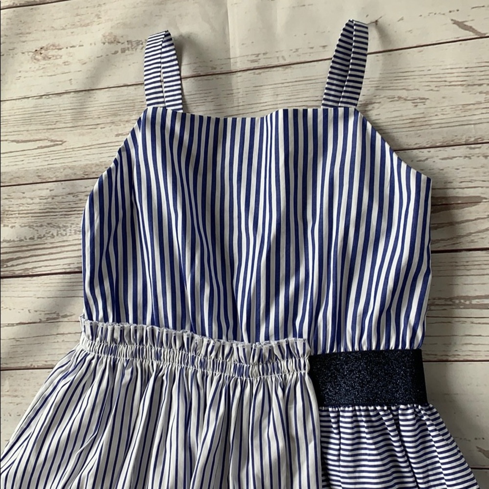 Girls dress size 10/12 - Picture 2 of 7